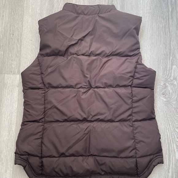 J. Crew Women’s Puffer Vest Jacket | Size Medium - Picture 2 of 6